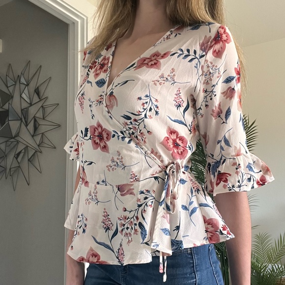 Floral 1/2 Sleeve Tie Blouse - Picture 3 of 14